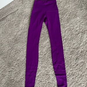 Purple Lululemon high waisted legging. Size 0.